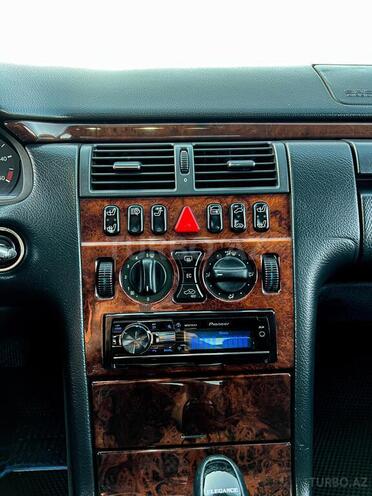 Mercedes E 220 d 2000, 283,588 km - 2.2 l - Bakı