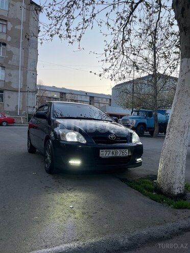Toyota Corolla 2007, 230,000 km - 1.4 l - Bakı