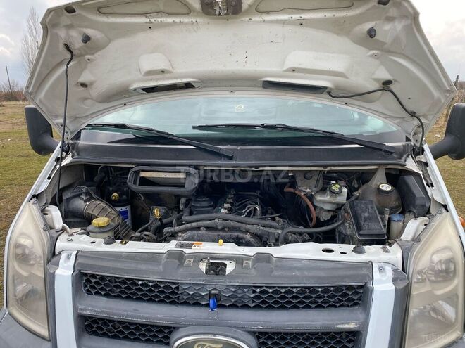 Ford Transit 2010, 360,000 km - 3.2 l - Quba