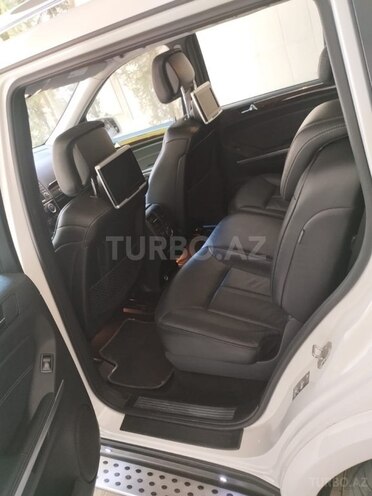 Mercedes GL 550 2011, 90,000 km - 5.5 л - Bakı