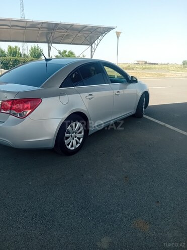 Chevrolet Cruze 2013, 260,000 km - 1.4 l - Kürdəmir
