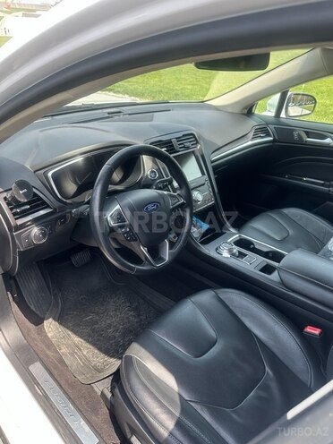 Ford Fusion (North America) 2020, 176,000 km - 2.0 л - Bakı