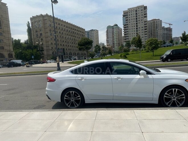 Ford Fusion (North America) 2020, 176,000 km - 2.0 л - Bakı