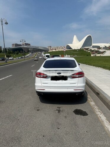 Ford Fusion (North America) 2020, 176,000 km - 2.0 л - Bakı