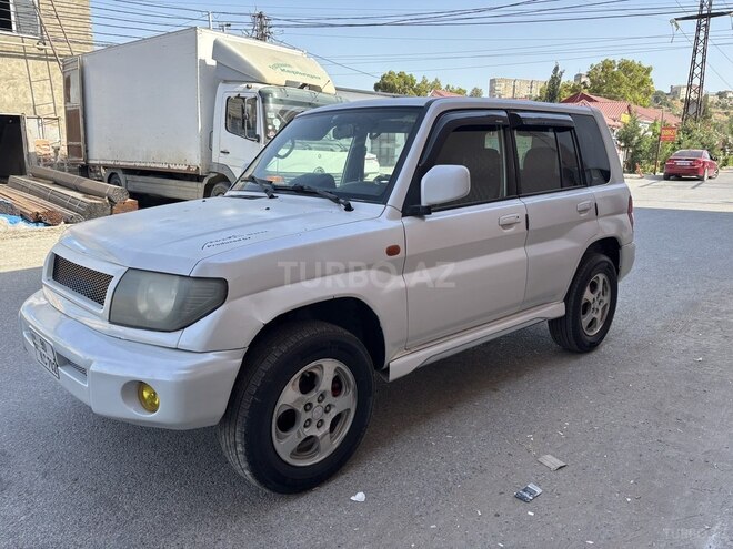 Mitsubishi Pajero io 1999, 175,280 km - 1.8 л - Bakı