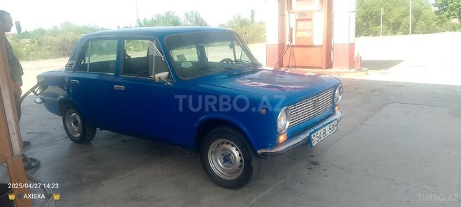 LADA (VAZ) 21011 1978, 95,000 km - 1.5 l - Sabirabad