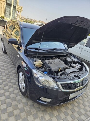 Kia  2010, 303,068 km - 1.6 l - Bakı