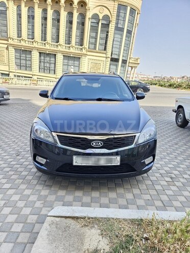 Kia  2010, 303,068 km - 1.6 l - Bakı