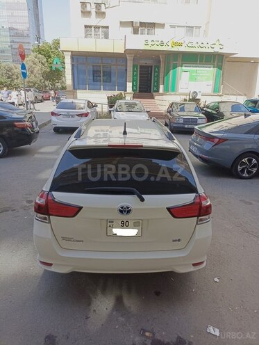 Toyota Corolla Fielder 2015, 132,000 km - 1.5 l - Bakı