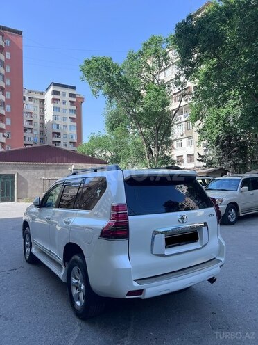 Toyota Land Cruiser Prado 2011, 308,000 km - 2.7 л - Bakı
