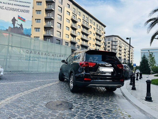 Kia Sorento-3