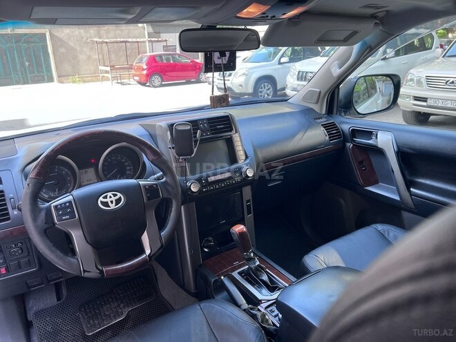 Toyota Land Cruiser Prado 2011, 308,000 km - 2.7 л - Bakı