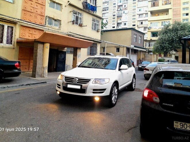 Volkswagen Touareg 2008, 175,000 km - 3.6 l - Bakı