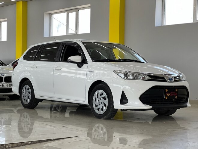 Toyota Corolla Fielder 2018, 194,000 km - 1.5 л - Bakı