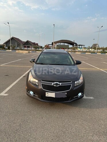Chevrolet Cruze-1