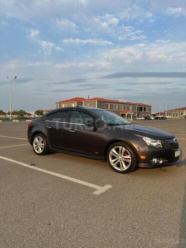 Chevrolet Cruze-8