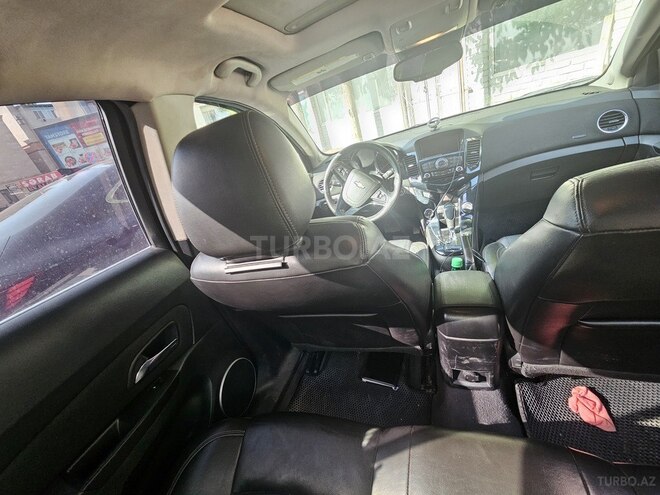 Chevrolet Cruze-6
