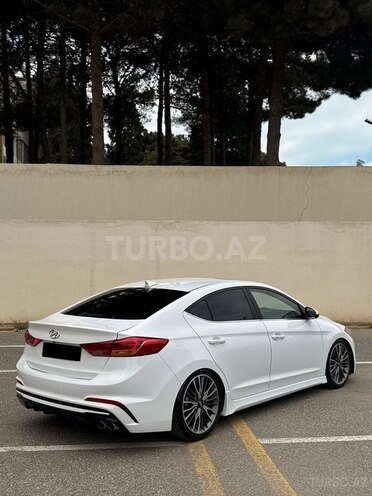 Hyundai Elantra 2018, 127,138 km - 1.6 л - Bakı