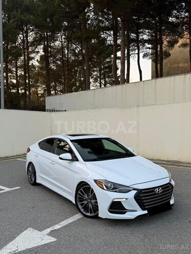 Hyundai Elantra 2018, 127,138 km - 1.6 л - Bakı