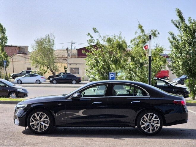 Mercedes E 350 e-5