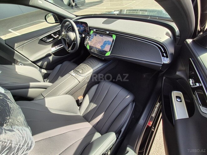 Mercedes E 350 e-9
