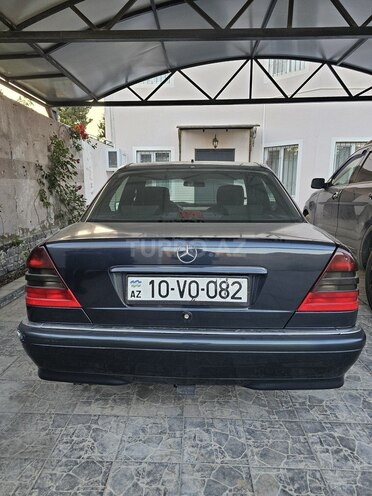 Mercedes C 240 1999, 318,747 km - 2.4 л - Bakı