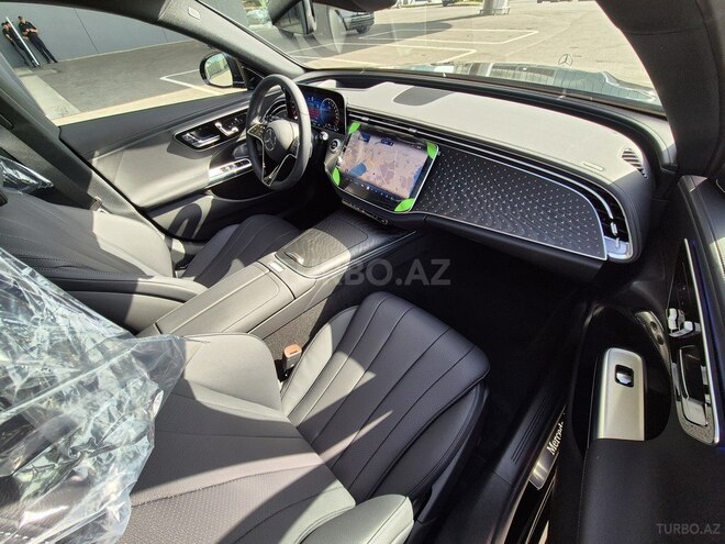 Mercedes E 350 e-8
