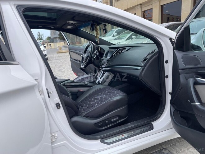 Hyundai i40 2016, 182,000 km - 1.7 l - Sumqayıt