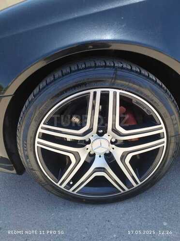 Mercedes E 240 2002, 340,000 km - 2.6 l - Bakı