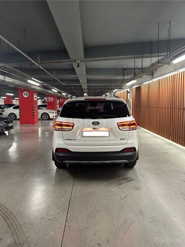 Kia Sorento 2015, 154,241 km - 2.0 l - Göygöl