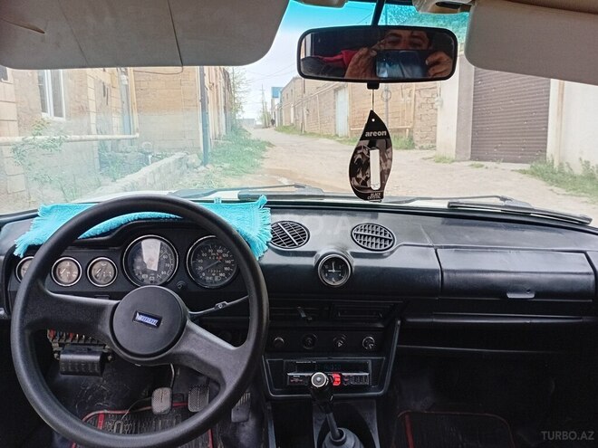 LADA (VAZ) 2106 1982, 95,000 km - 1.6 l - Bakı