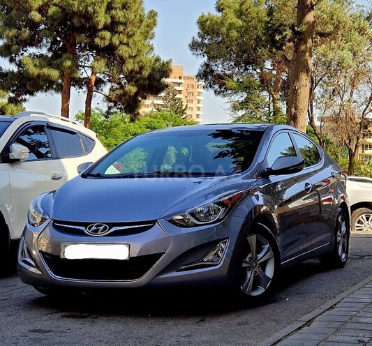 Hyundai Elantra 2015, 233,355 km - 1.6 l - Bakı