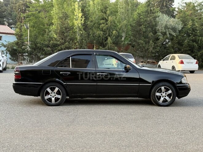 Mercedes C 250 1996, 325,821 km - 2.5 l - Bakı