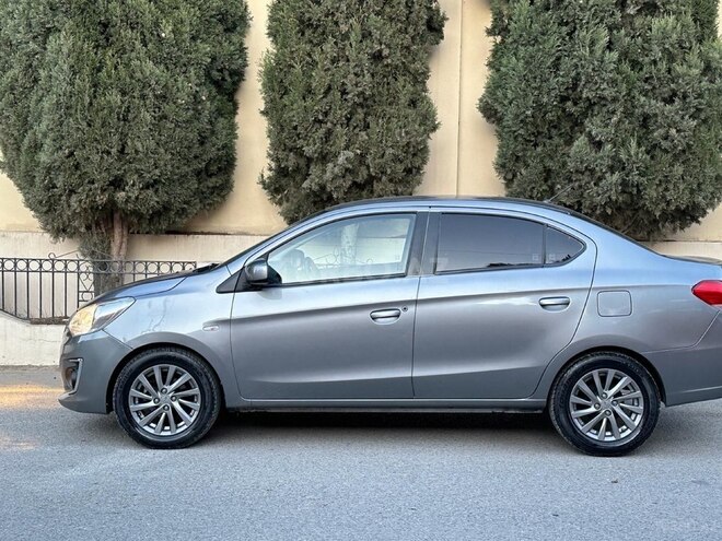 Mitsubishi Attrage 2015, 230,000 km - 1.2 l - Bakı