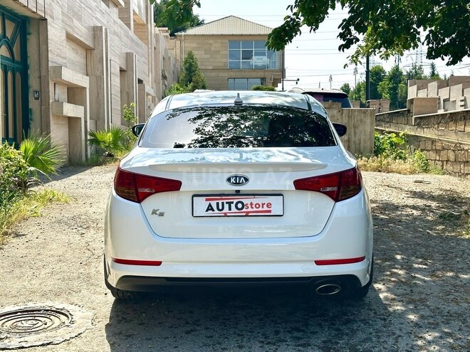 Kia K5-8