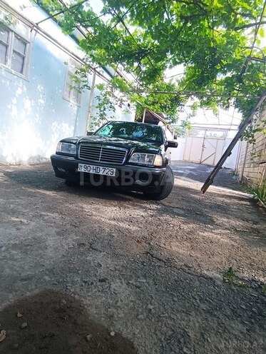 Mercedes C 230 1997, 265,000 km - 2.3 l - Bakı
