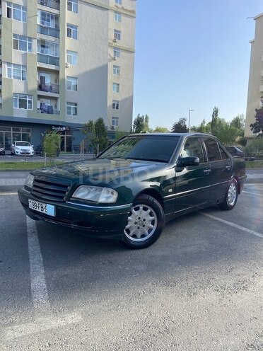 Mercedes C 220 d 1999, 338,000 km - 2.2 л - Bakı