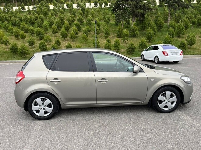 Kia Ceed 2012, 308,677 km - 1.6 l - Bakı