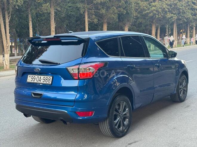 Ford Escape 2017, 241,000 km - 1.5 l - Sumqayıt