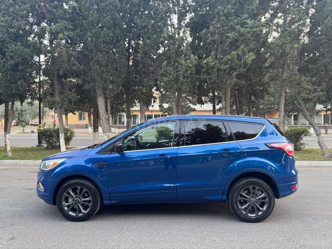 Ford Escape 2017, 241,000 km - 1.5 l - Sumqayıt