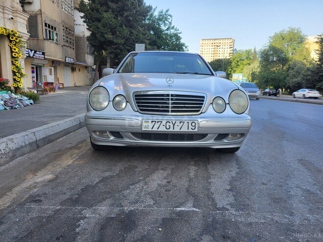 Mercedes E 280 1999, 303,000 km - 2.8 л - Bakı