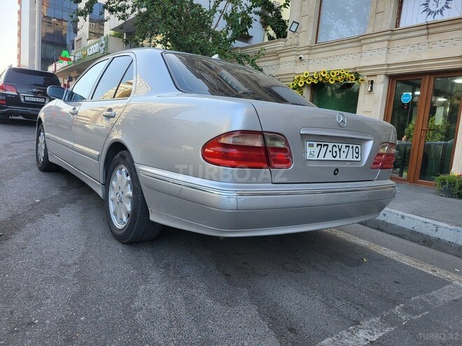 Mercedes E 280 1999, 303,000 km - 2.8 л - Bakı