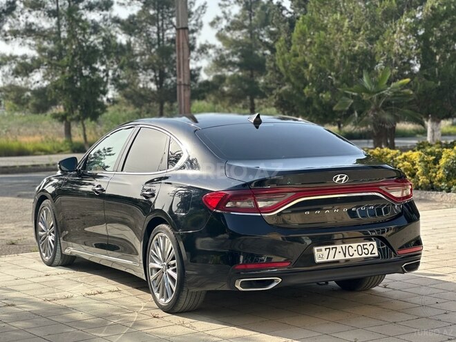 Hyundai Grandeur 2017, 197,000 km - 2.2 l - Salyan