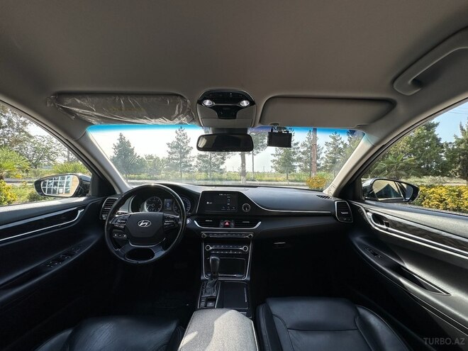 Hyundai Grandeur 2017, 197,000 km - 2.2 l - Salyan