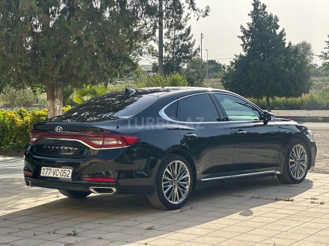Hyundai Grandeur 2017, 197,000 km - 2.2 l - Salyan