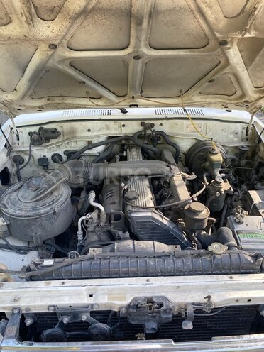 Toyota Land Cruiser 1996, 392,000 km - 4.2 l - Qəbələ