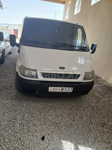 Ford Transit-1