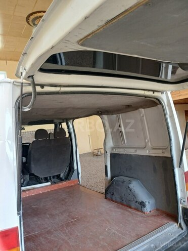 Ford Transit-7