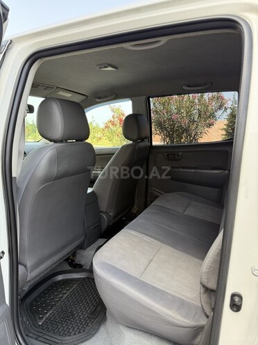 Toyota Hilux 2013, 159,325 km - 2.5 l - Bakı