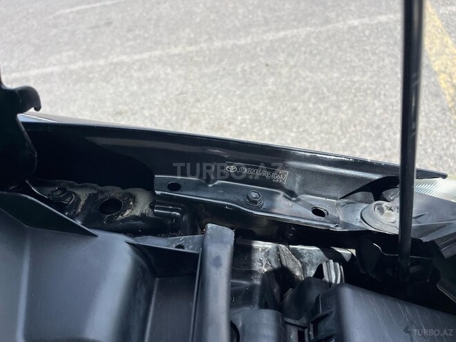 Toyota Prius-16